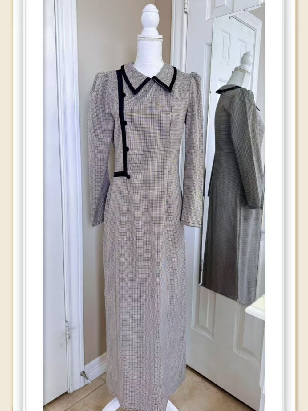 Black velvet-trimmed pocket and collar midi dress with check pattern size 6